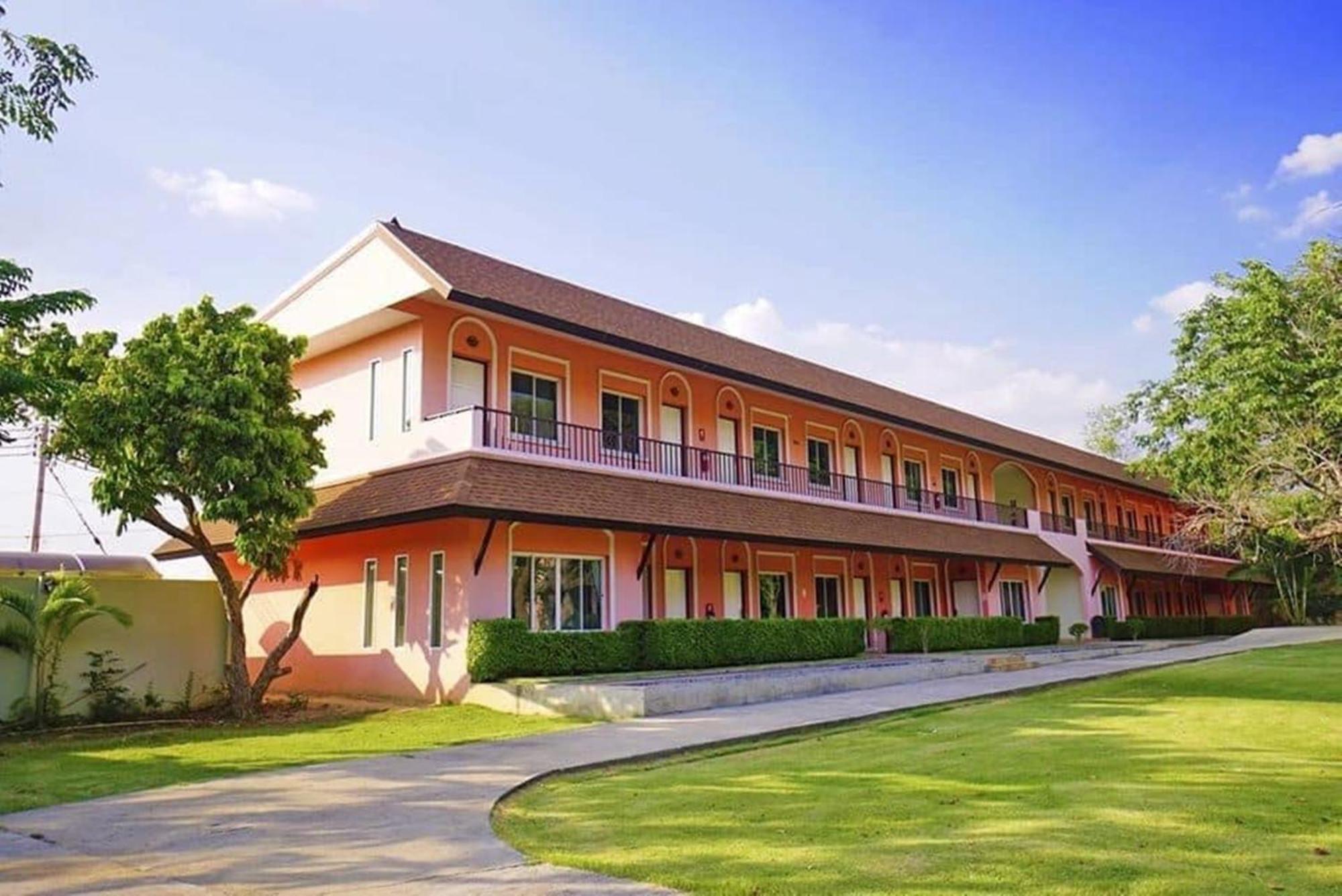 Aurora Resort Kanchanaburi Ngoại thất bức ảnh