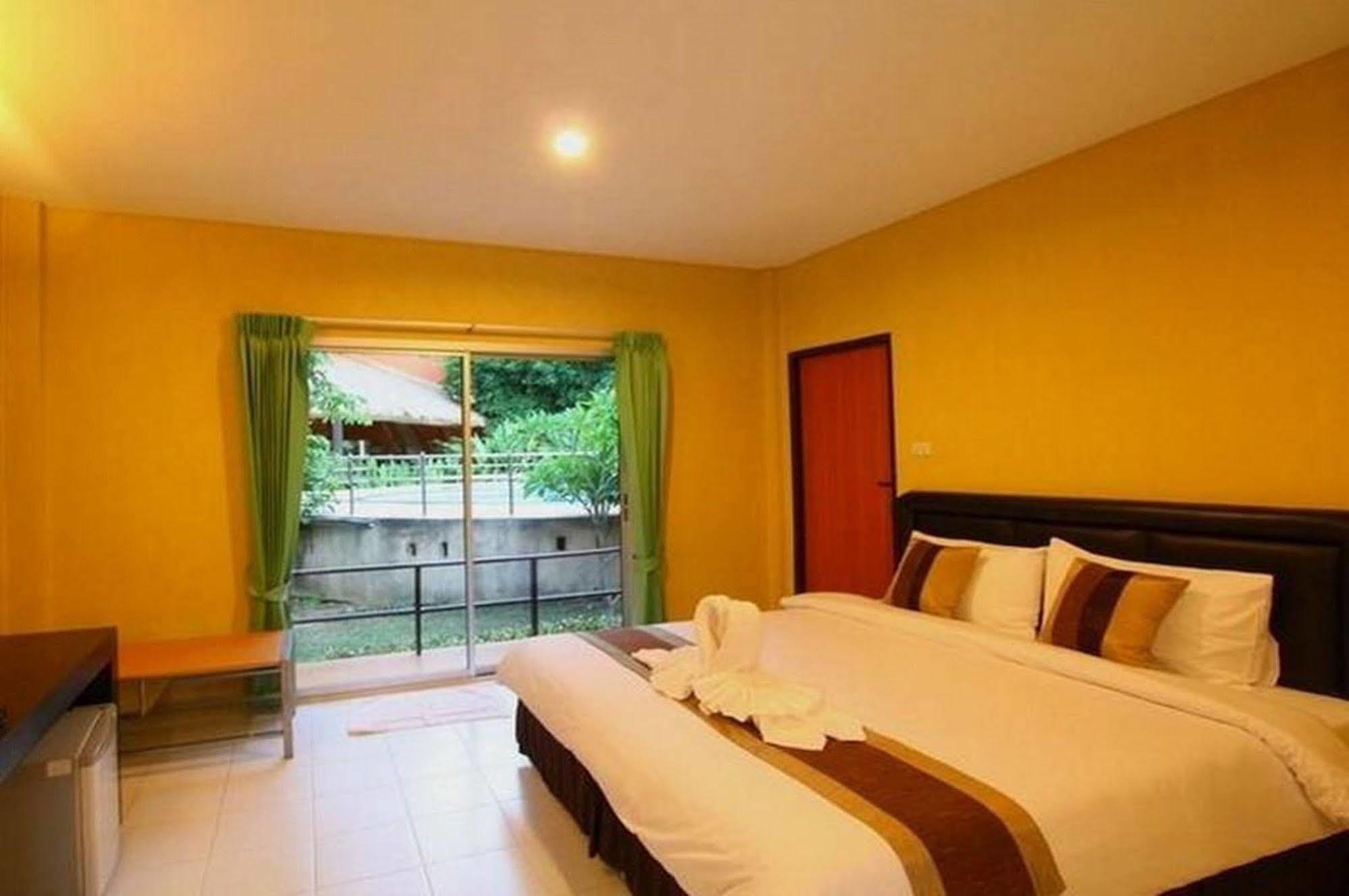 Aurora Resort Kanchanaburi Ngoại thất bức ảnh